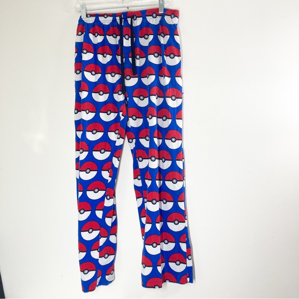 POKÉMON Pokeball Got to catch them all pajamas Size Large EUC